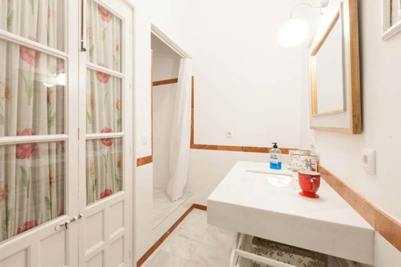 Apartamentos Rg Arenal Sevilla Værelse billede